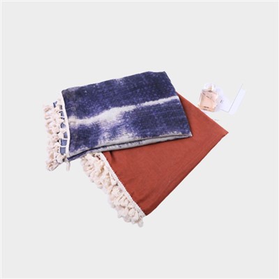 Multi   Litur   Square   Halli   Kerchief