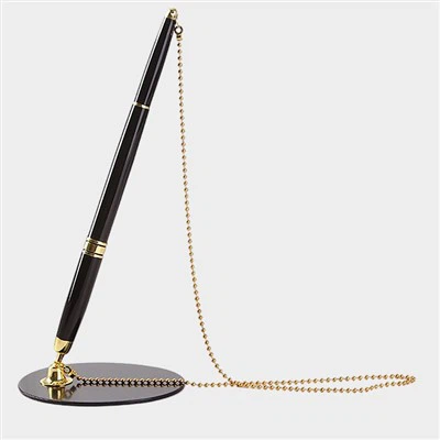 Pennasett með standi